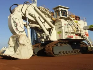 Bucyrus RH400 بیل