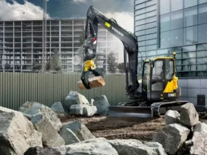 بیل مکانیکی ECR88D ولوو